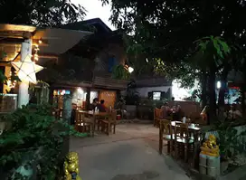 LuangPrabang Old House Restaraunt & Bar
