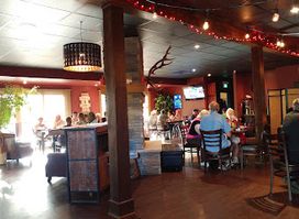 Joey's Pub