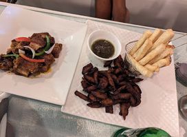 CORKS LOUNGE - Osu