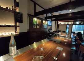Flat Sake Bar