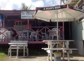 De Garage Bar & Grille