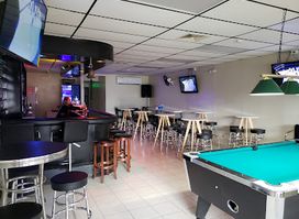 Bernie's Bar