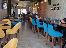 Cafe Bar Lago