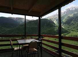 Elie's Café
