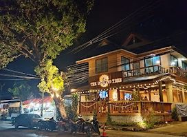 The Wishing Tree Restaurant & Sports Bar
