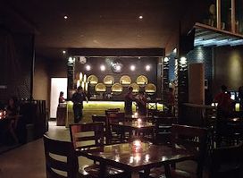 O'Reillys Bar Mega Mas
