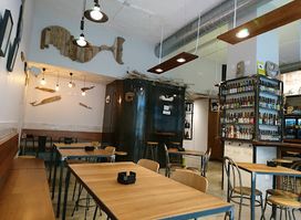 Mala Gissona Beer House Gros