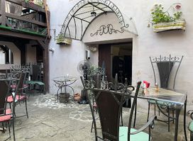 Medieval Cafe Restaurant