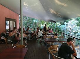 WHET Cafe Bar Restaurant