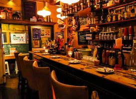 tiki bar BEATNIK