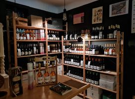 Prés Wine Bar and Store
