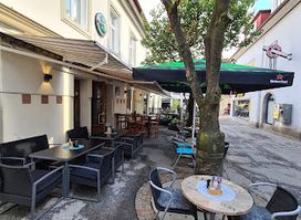 Cafe-Bar Lifestyle