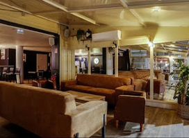Under Roof Bar