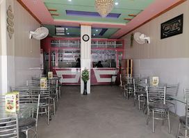 Pakistan ice cafe bar