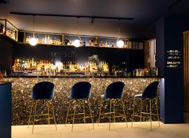 Bonsoir Cocktail Bar