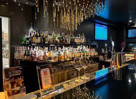 R1 Tokyo Restaurant & Cocktail Bar