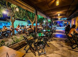Bar Mundaréo