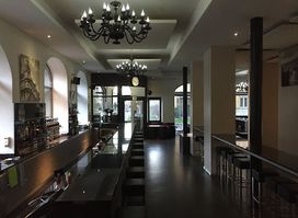 INOX Bar Club