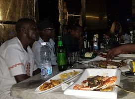 BRONZE LOUNGE bar & grill