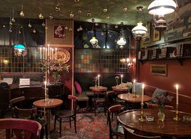 Cafe Intime