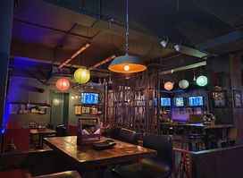 Bulls & Beers, MRP Bar