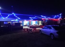 Cool Breeze Bar and Restaurant