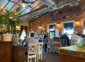 Wallace's at the Greenhouse