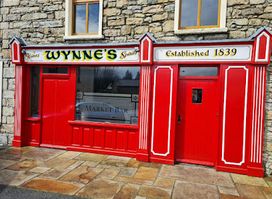Wynne’s Market Bar