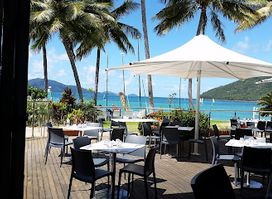 Sails Restaurant