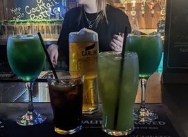 Hashtag Bar