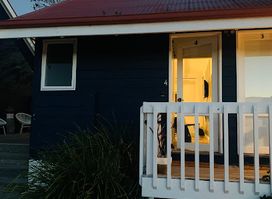 The Port O Call, Port Campbell