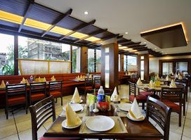 24 Carats Multi Cuisine Restaurant