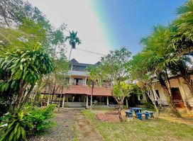 Thakhek Travel Lodge
