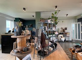 Útgerðin - Concept Store & Wine Room