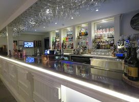The Kings Wine and Cocktail Bar and Thai at the Kings
