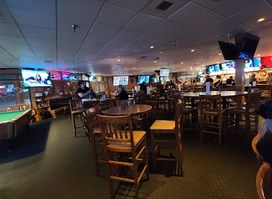 Dino's Pub