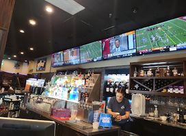Oakey's Sports Grill