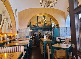 King’s Caffe food pub