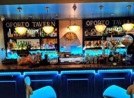 Oporto Tavern Wine & Cocktail Bar