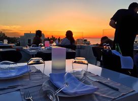 Catch Bar-Restaurant