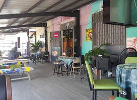D' Chosen Bar