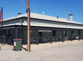 The Genuine Arthurton Hotel