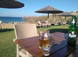 Vrahos Beach Snack Bar