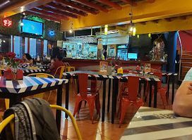 Resaca Bar Restaurant