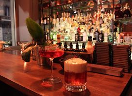 drinc. Cocktail & Conversation