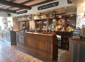 Bulls Head, Castleton