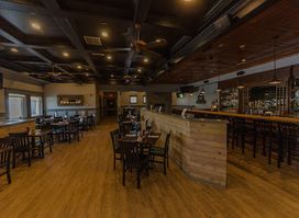 5 West Pub