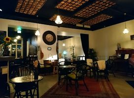 Noora's Wine Bar