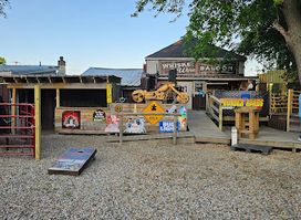 Whiskey & Wine Saloon