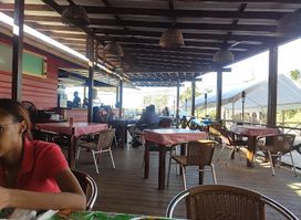 Uncle Joe's Bar & Grill
